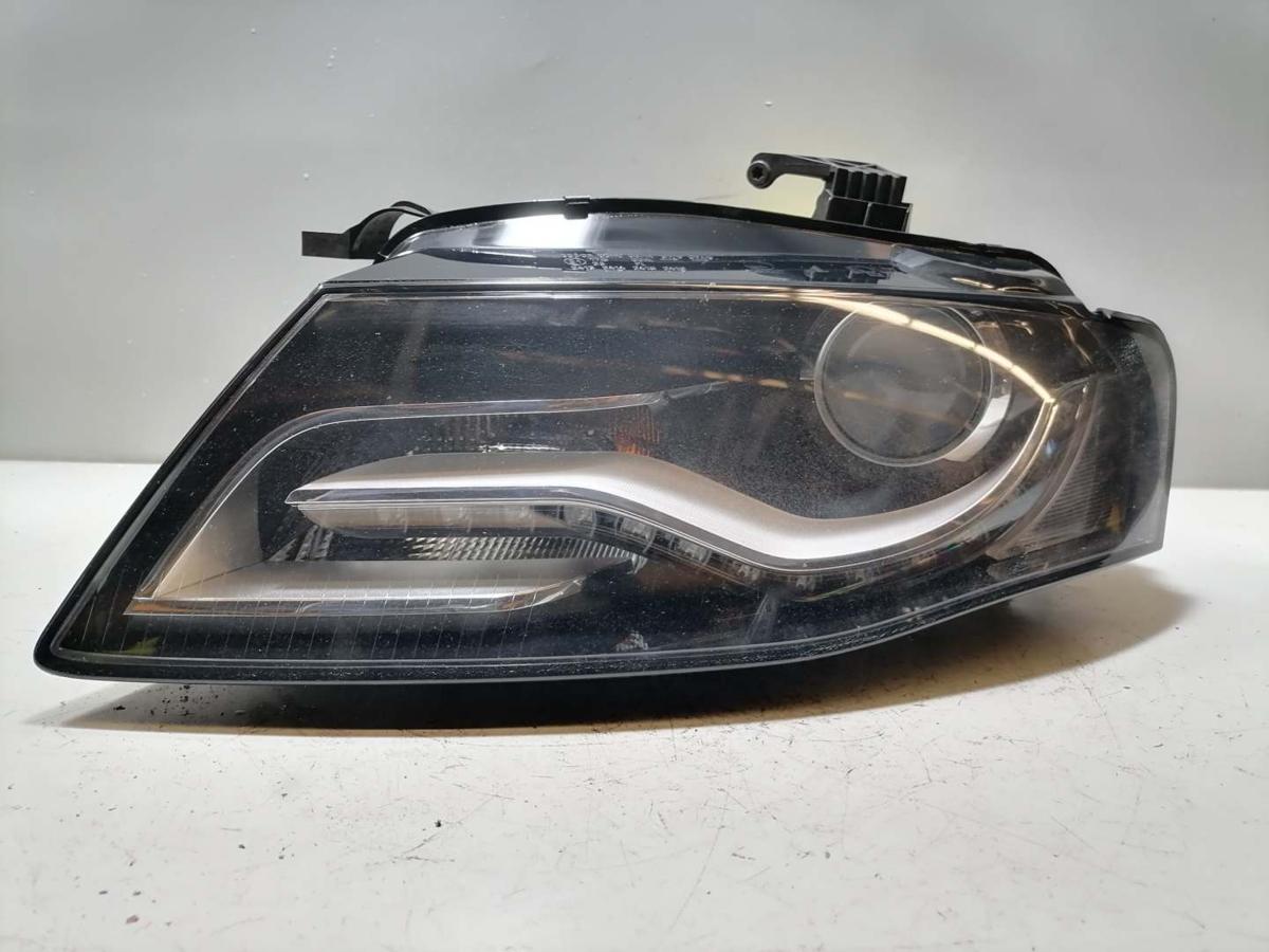 Audi A4 8K B8 original Xenonscheinwerfer vorn links Bj.2009